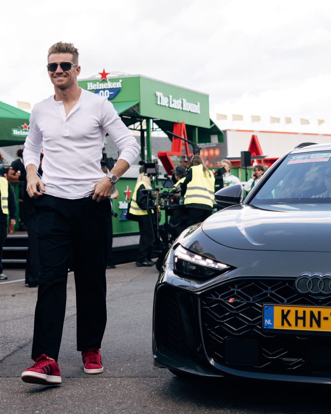 AF1_Zandvoort_Arrival_Paddock_01.jpg