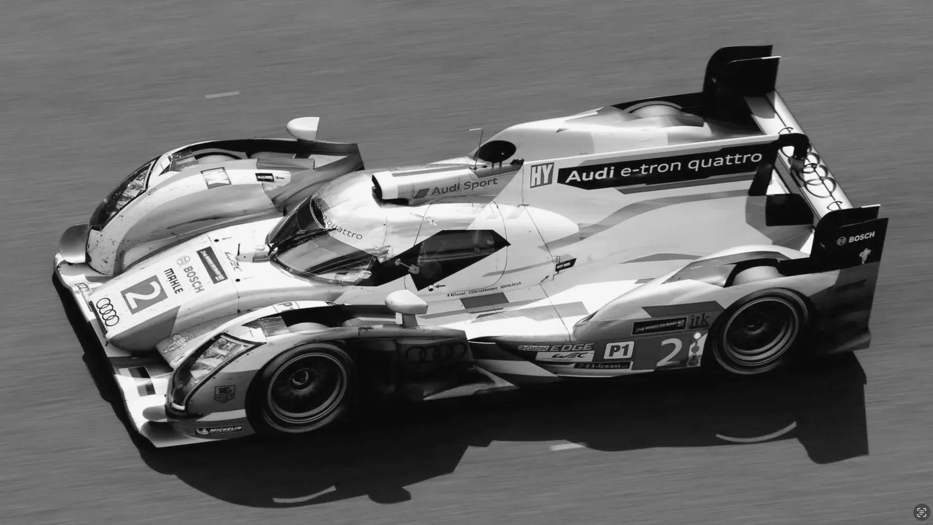 Audi race car top view in the 2000 LMP series