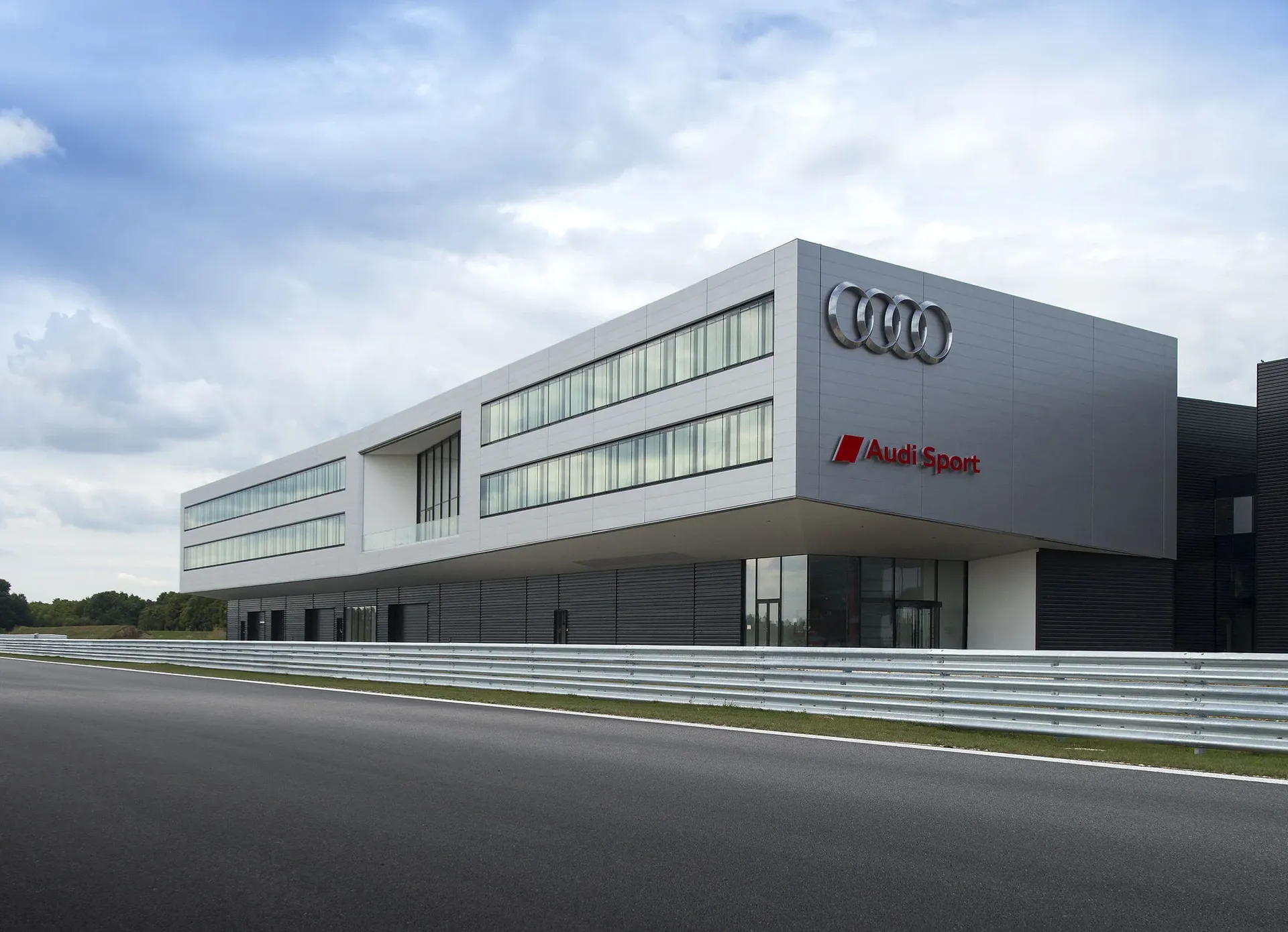 Audi Neuburg an der Donau Location center