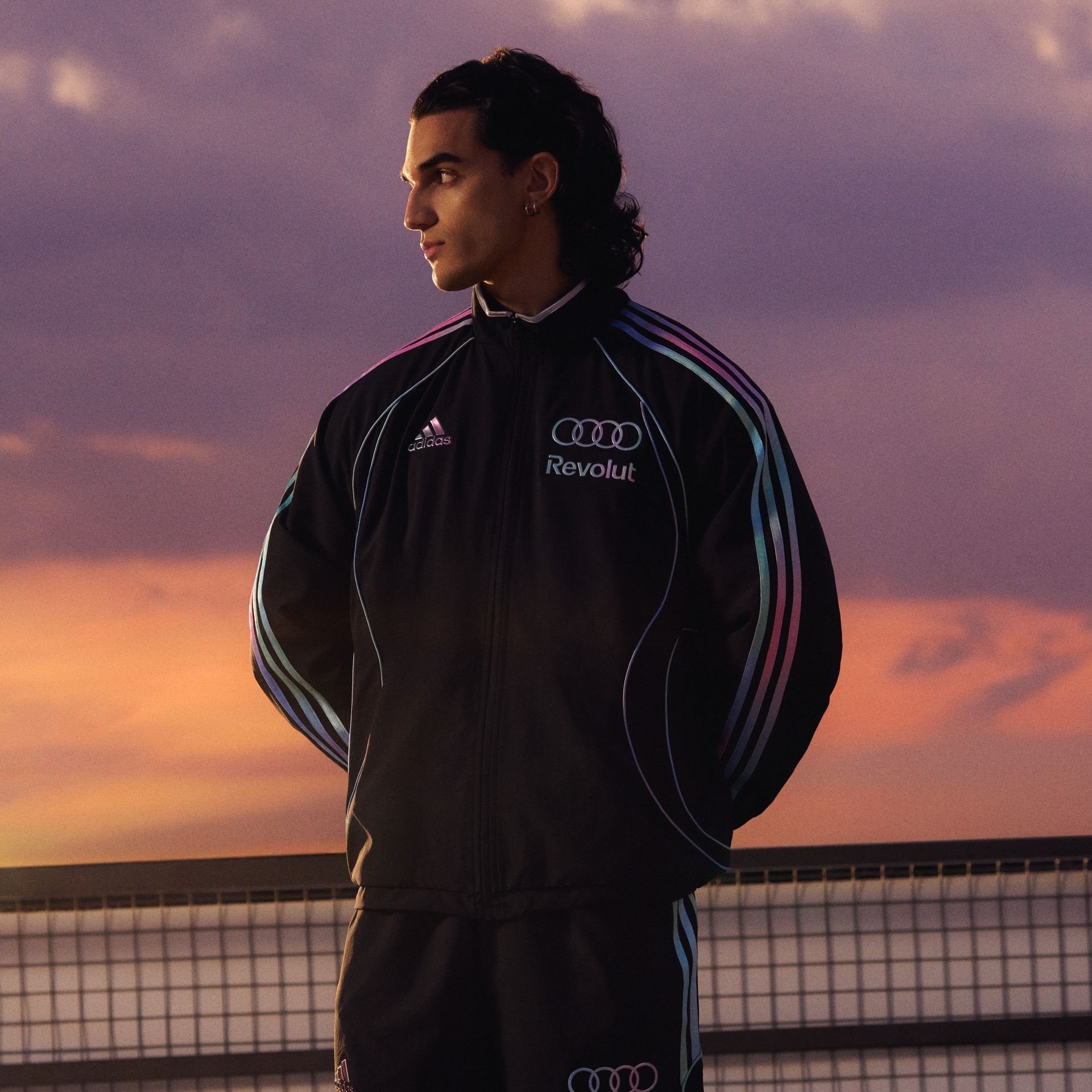 MIA Collection Hoddie