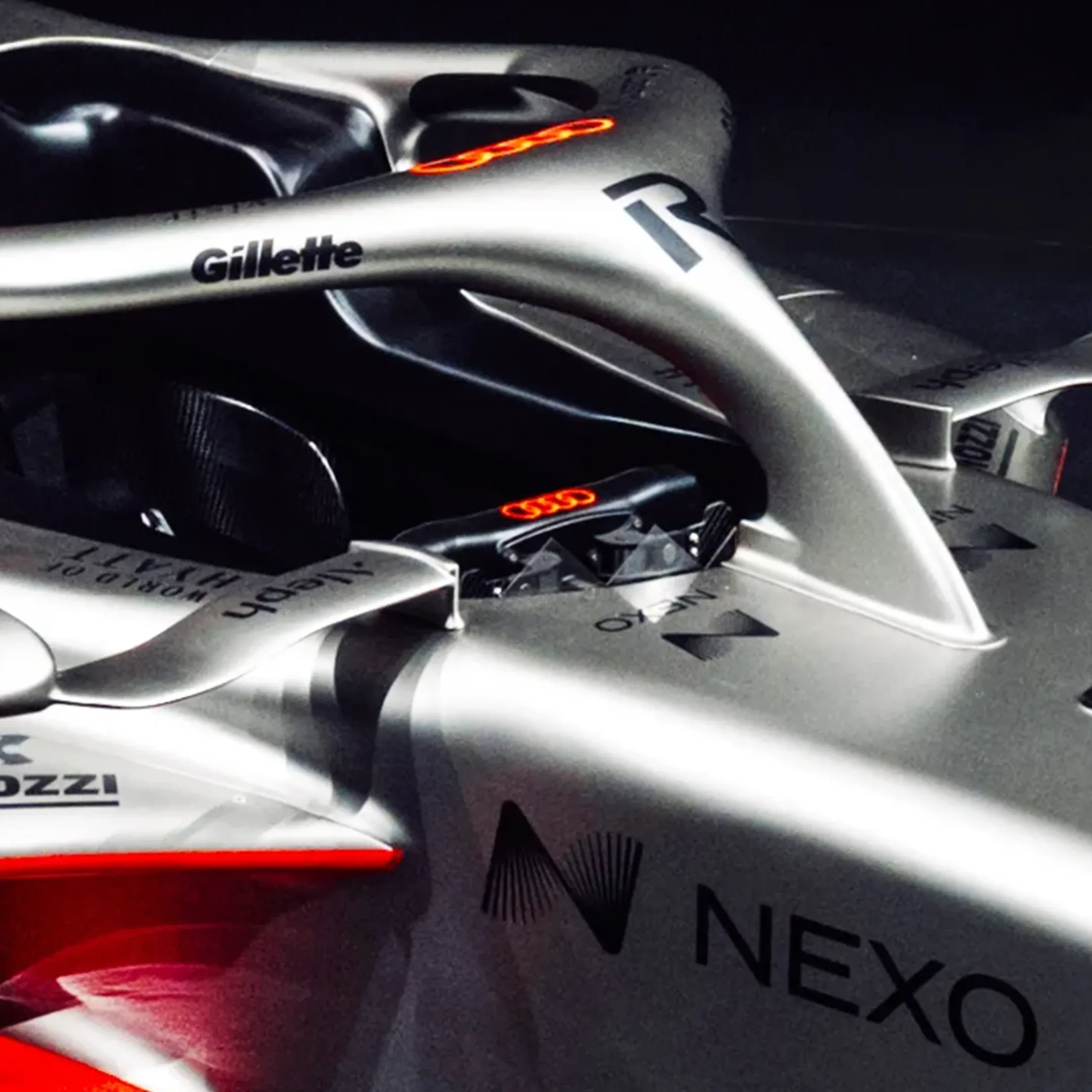 Modes Maximum power and additional energy allowance throughout each lap