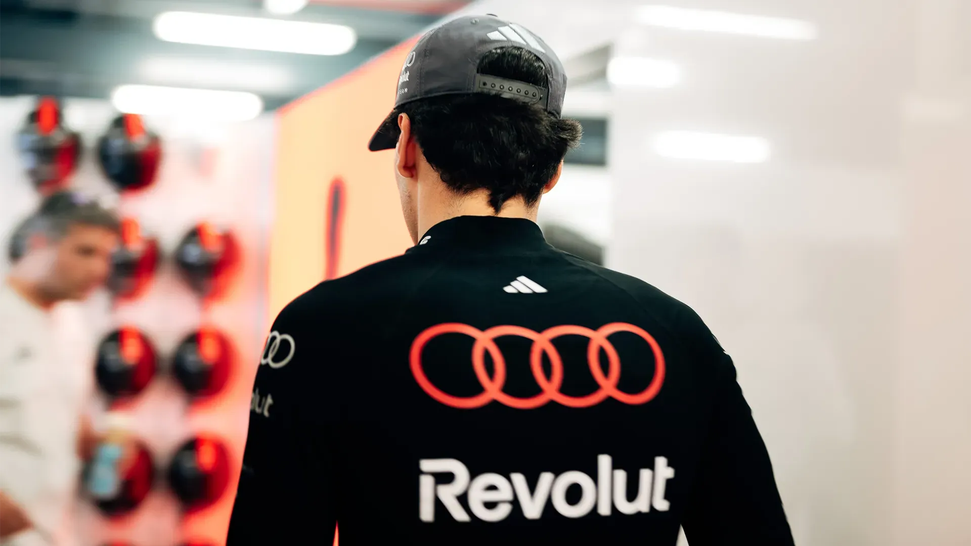 Gabi from behind walking into the pit