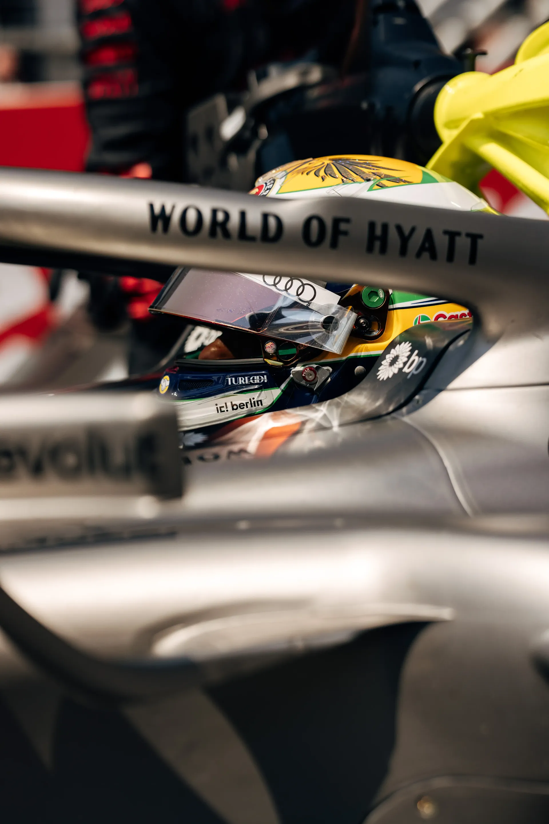 Close-up of Gabriel Bortoleto in the cockpit of the Audi Revolut F1® Team R26 before the race at the Formula 1® Austrian Grand Prix at the Red Bull Ring.