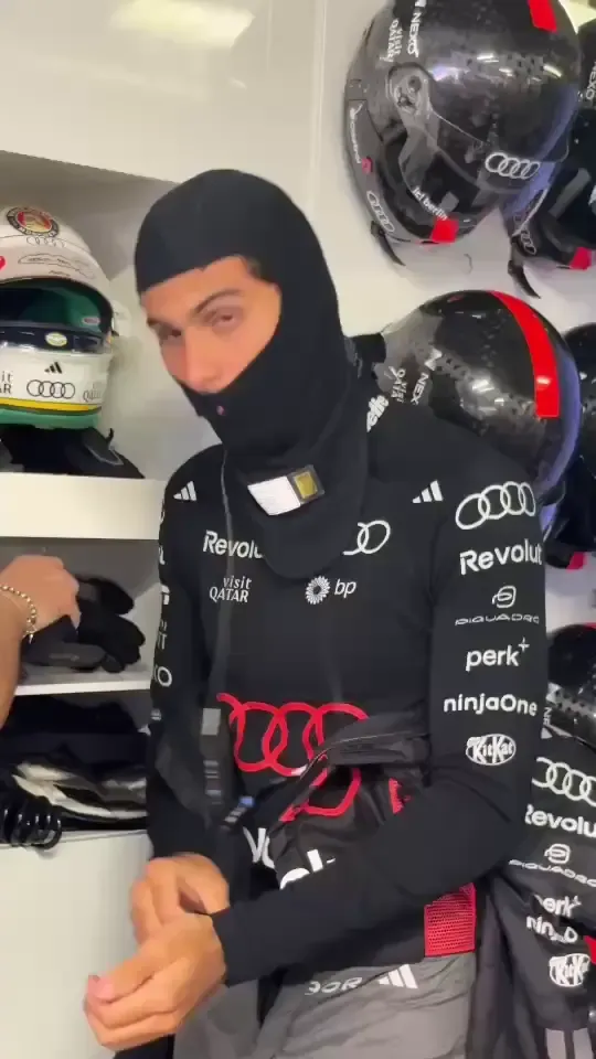 Audi Revolut F1® Team ahead of FP2 preparing in the garage at the Italian GP 2026