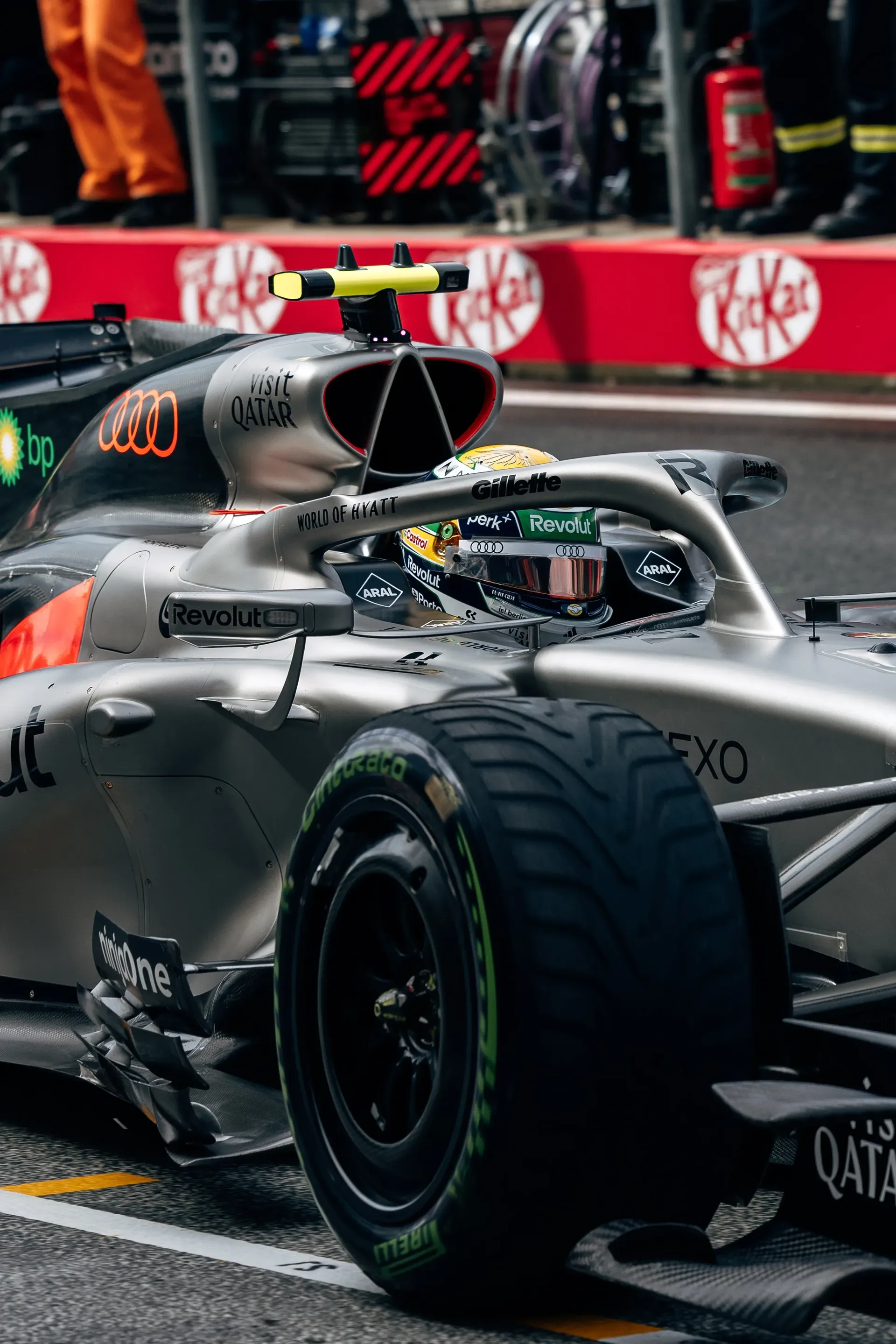 Gabriel Bortoleto leaving the pit box on wet tyres in his Audi Revolut F1® Team car at Zandvoort