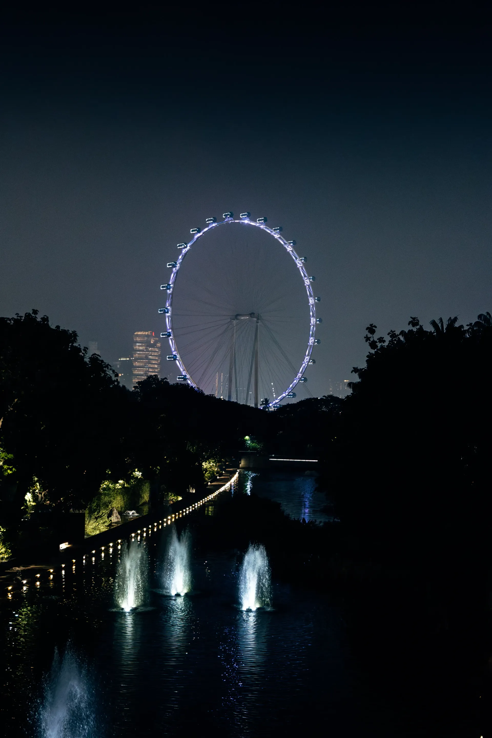 Marina bay at night
