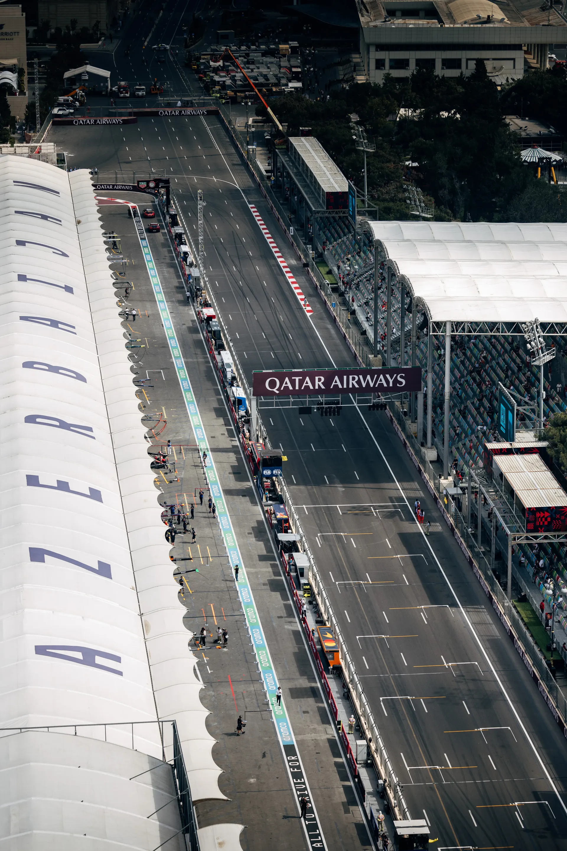 Audi R26 driving through the Baku City Circuit