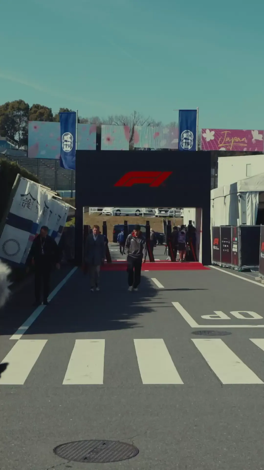 Gabriel Bortoleto arrives on track in Japan for the Audi Revolut F1® Team