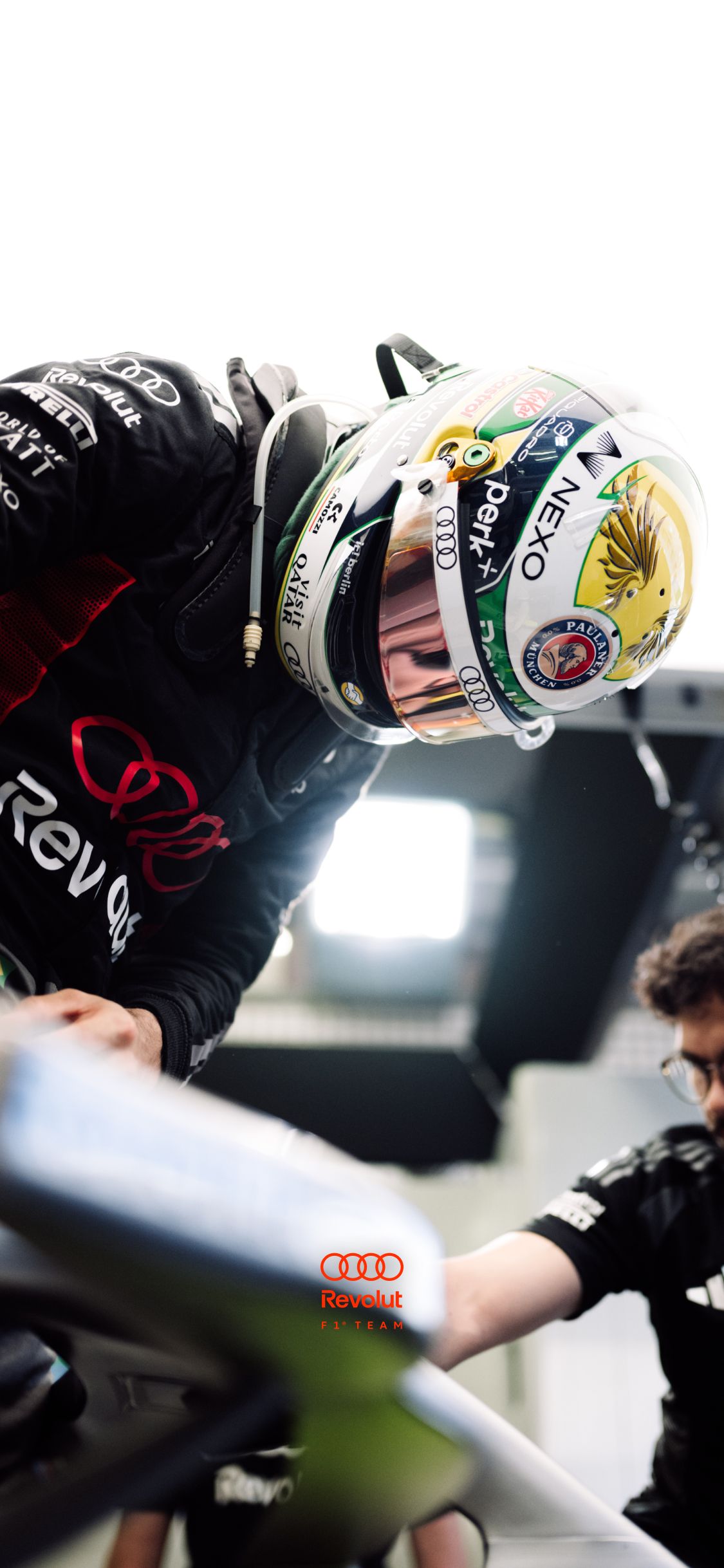 Audi Revolut F1® Team Wallpaper Bahrain